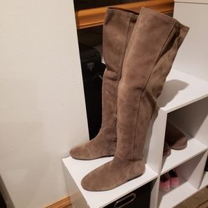 LUCKY BRAND OVER THE KNEE BOOTS NEW SIZE 8.5 LEATHER COLOR TAUPE